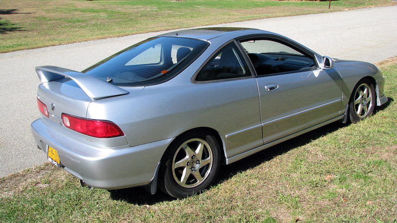 Illustration for article titled Ten Of The Fastest Japanese Cars On eBay For Less Than $10,000